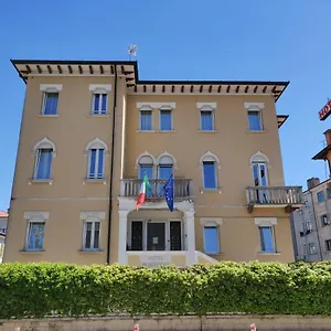 Montepiana 2*, Mestre Italien